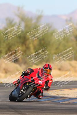 media/Dec-05-2024-Racers Edge (Thu) [[e102e0690b]]/3-B Group/Session 4 Turn 2/